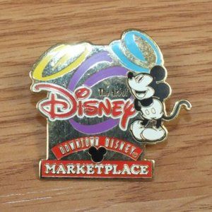 WDW "The Art of Disney" Downtown Marketplace Mickey - Pin #4335